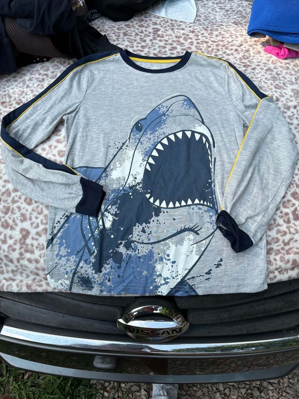 Wonder Nation Boys Long Sleeve Shark Graphic Pajama Top, Size XL (14-16)